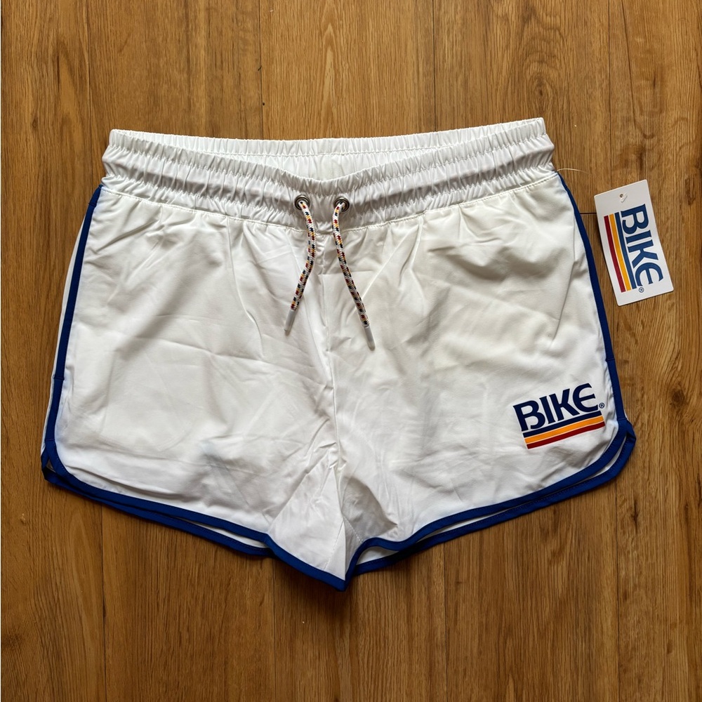 BIKE track short (NWT)